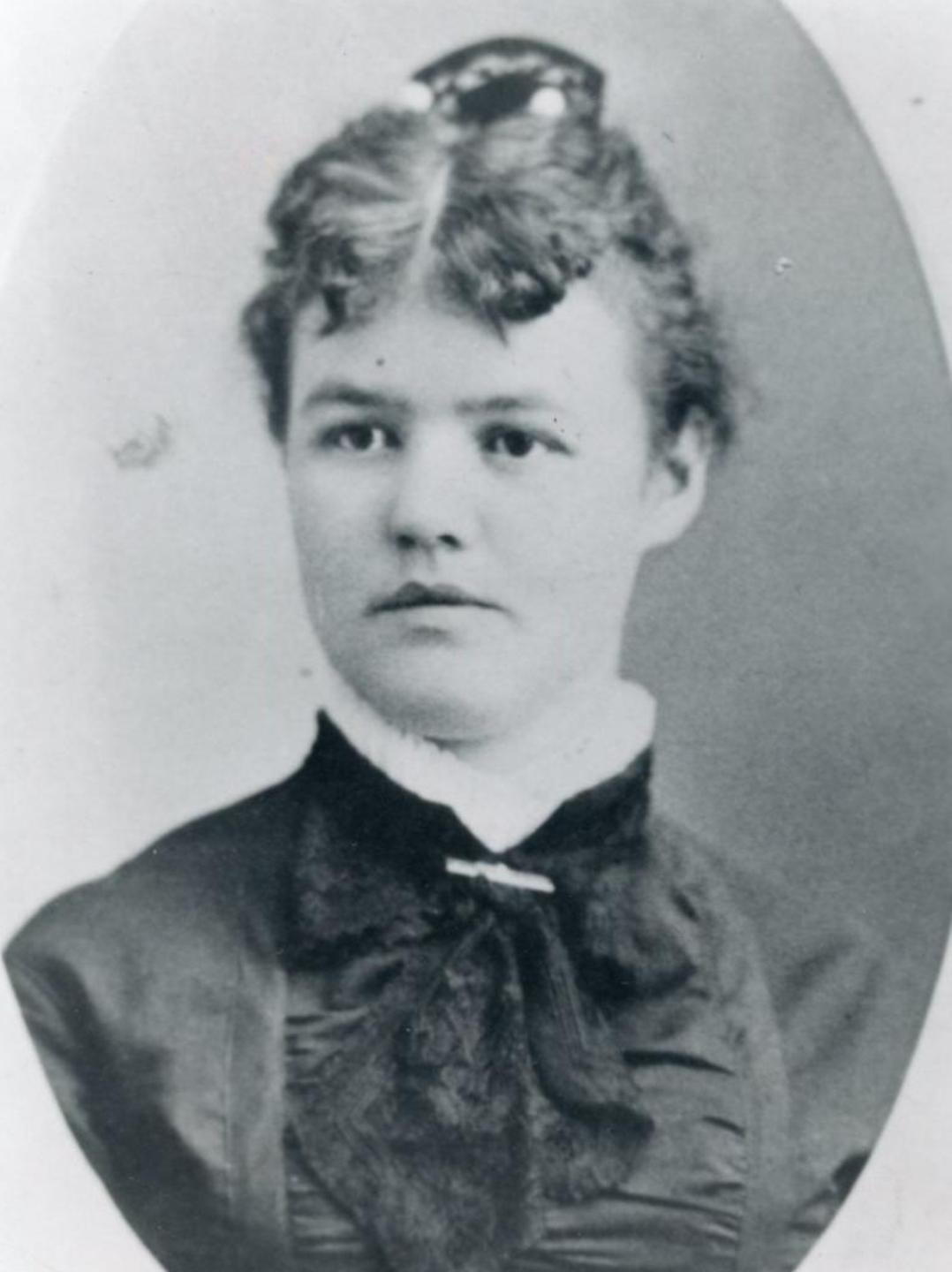 Angeline Davis (1861 - 1940) Profile